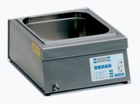 Precision water bath without folding lid